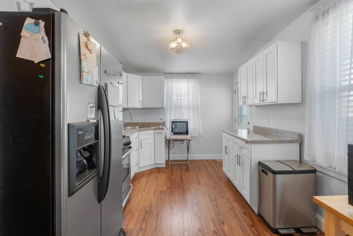 2992 Tilton St - Photo 3 of 10