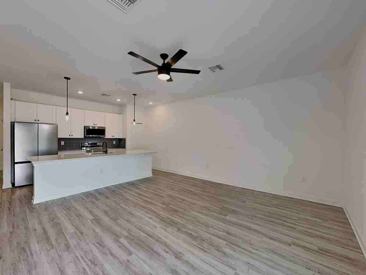 2220 Leda Ave S - Photo 3 of 10