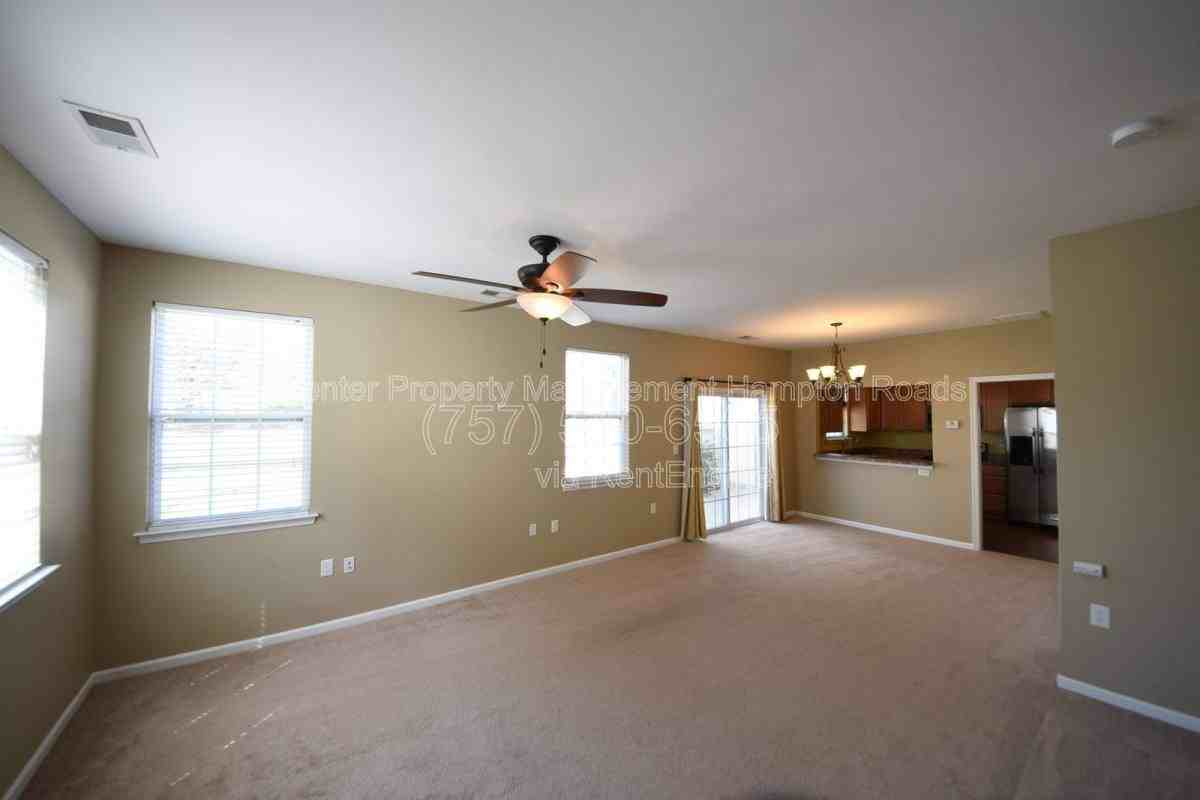1450 Leckford Dr - Photo 3 of 10
