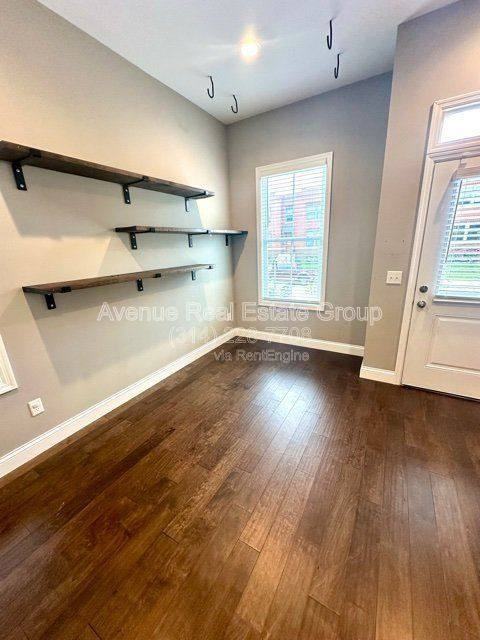 4328 Swan Ave - Photo 2 of 10