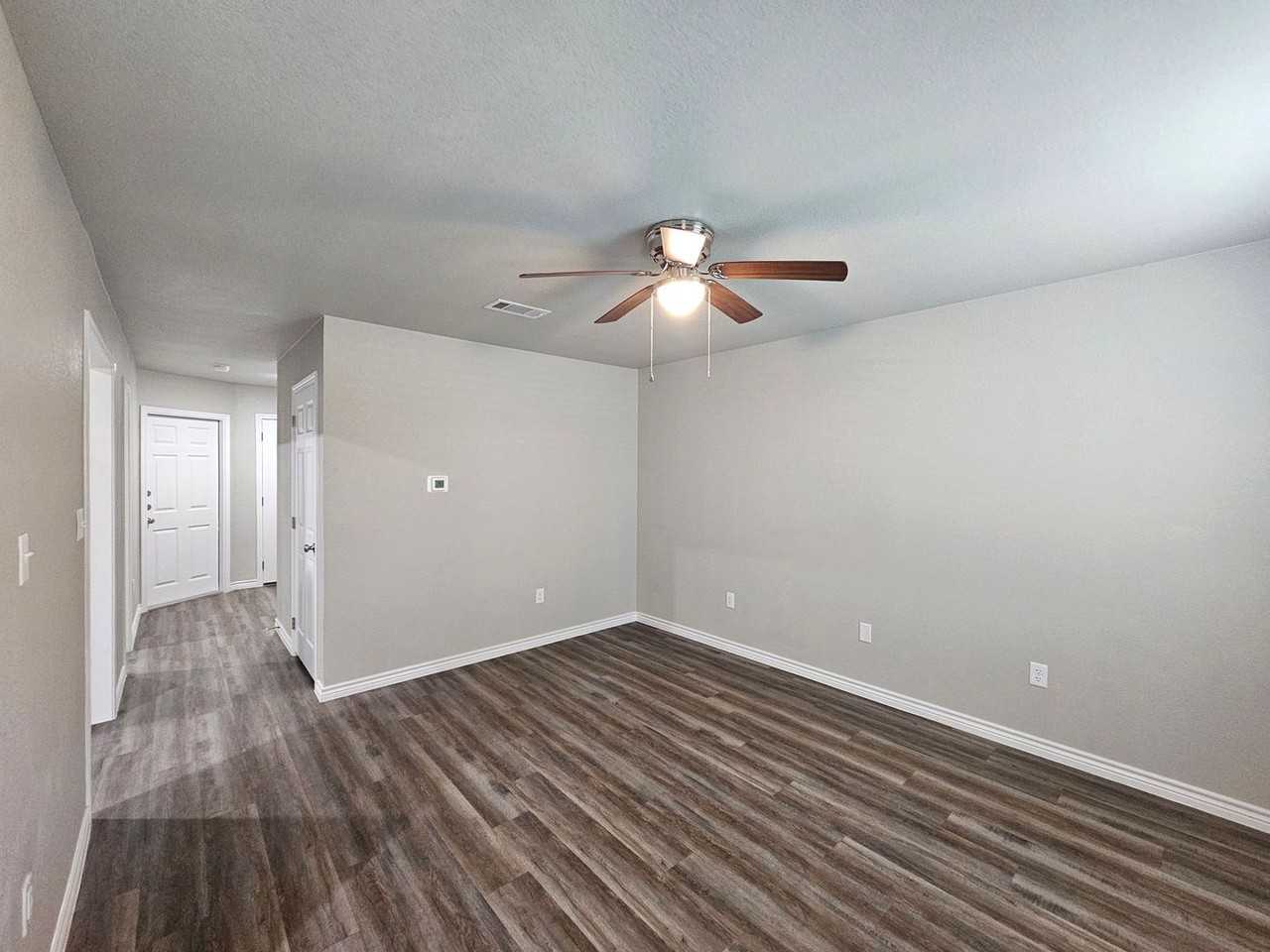 230 N Mary Jo Dr - Photo 7 of 27