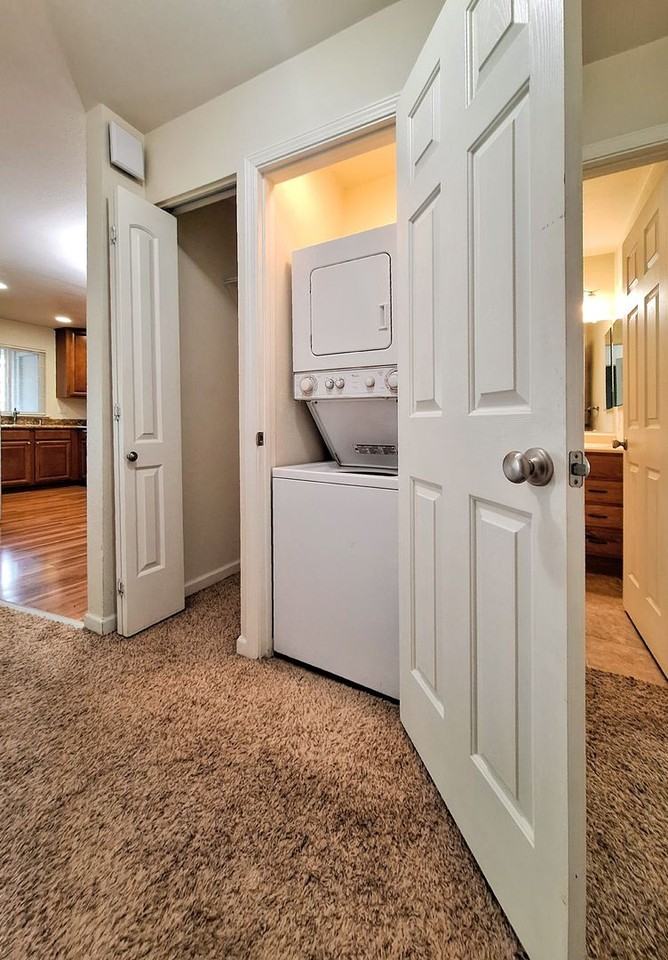 255 Shadow Dance Dr - Photo 3 of 39