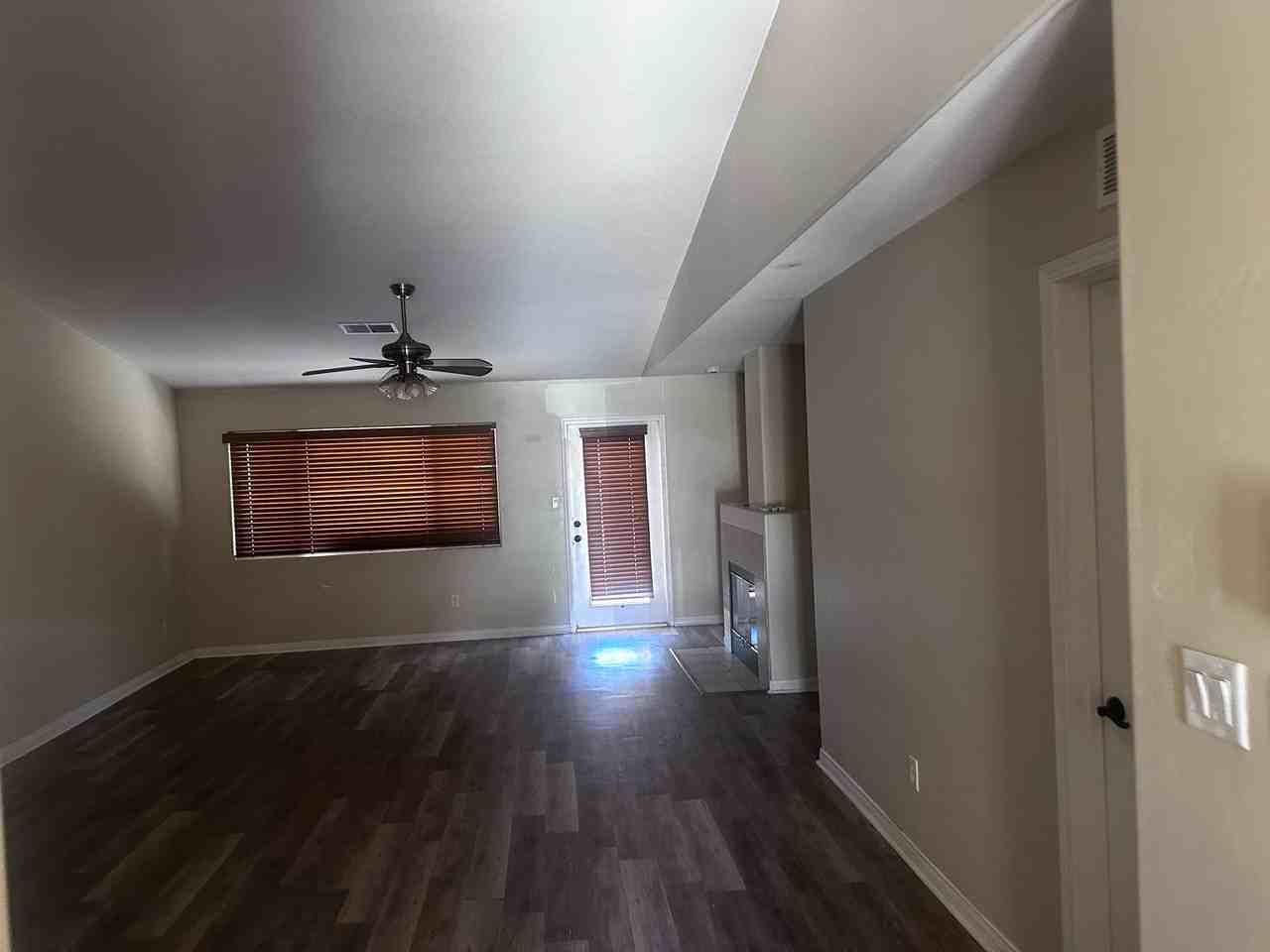 10134 Seven Falls Ave - Photo 2 of 26