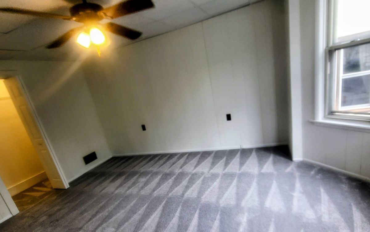 640 S 2nd St - Photo 5 of 16