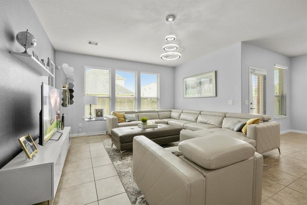 19911 Mulberry Pine Ln - Photo 5 of 25