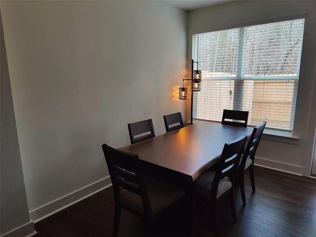 485 Auburn Valley Way - Photo 2 of 5