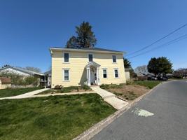 featured image of 1333 Overlook Rd