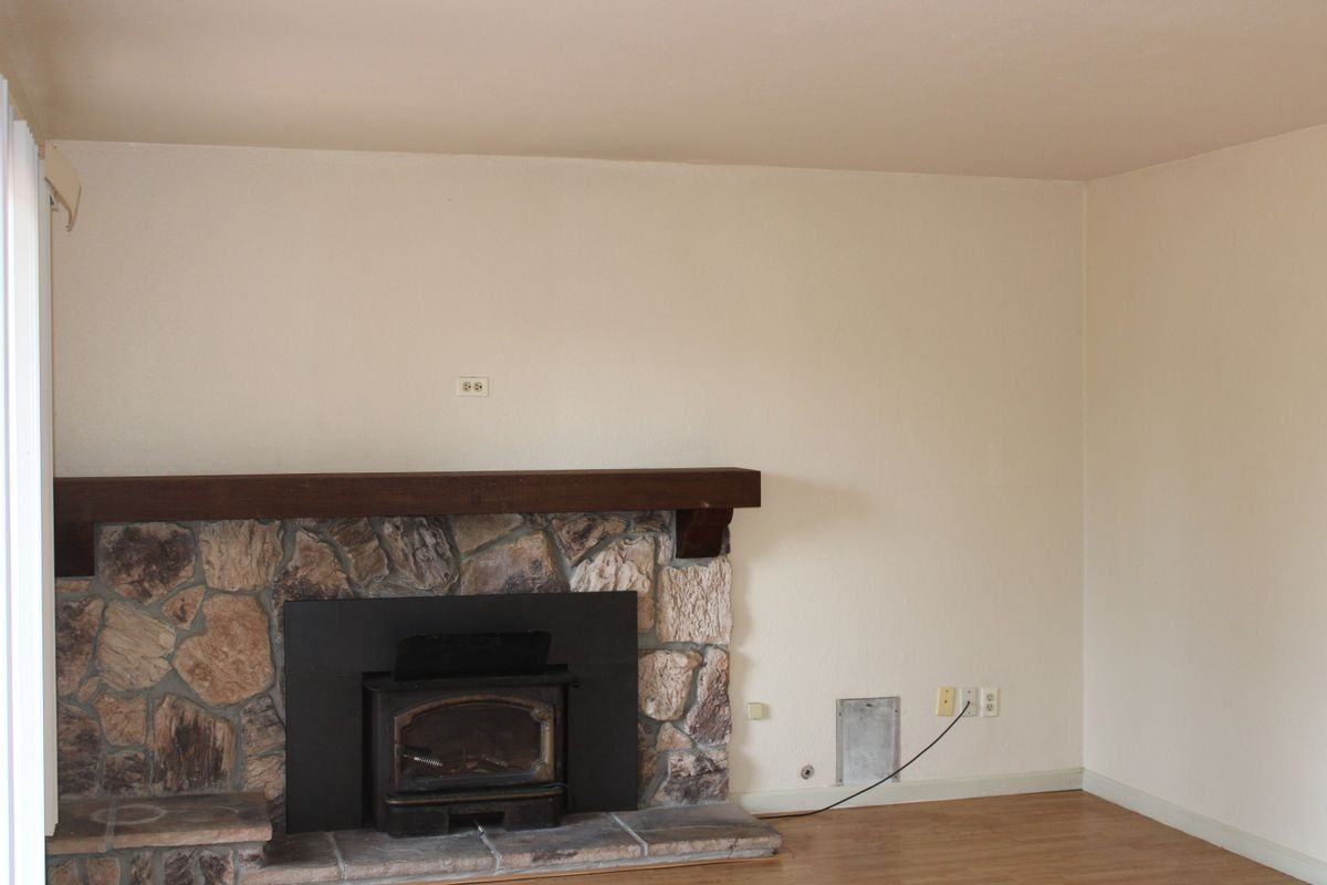 4999 Fern Pl - Photo 2 of 11