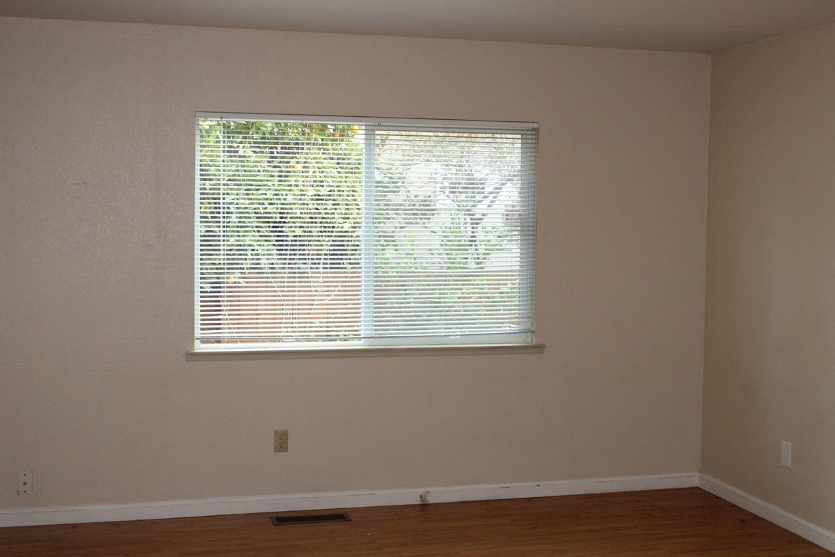 4999 Fern Pl - Photo 4 of 11