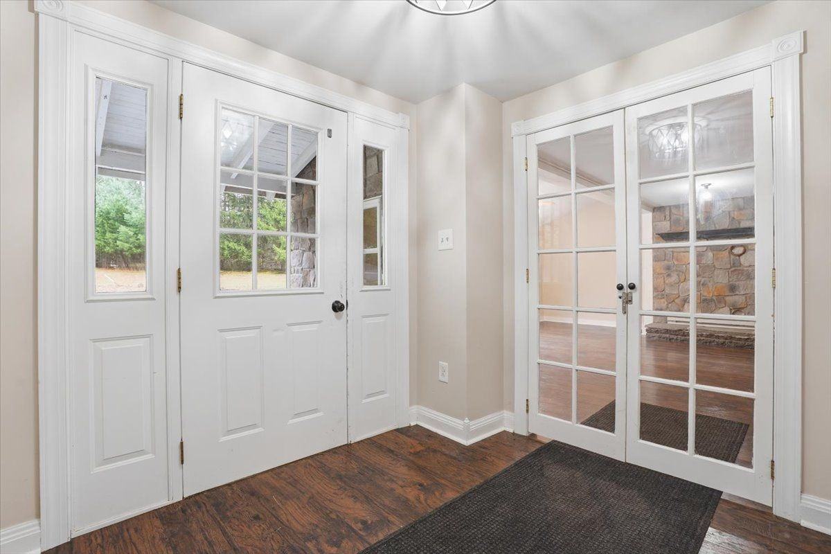 1206 Cherry Lane Rd - Photo 2 of 29