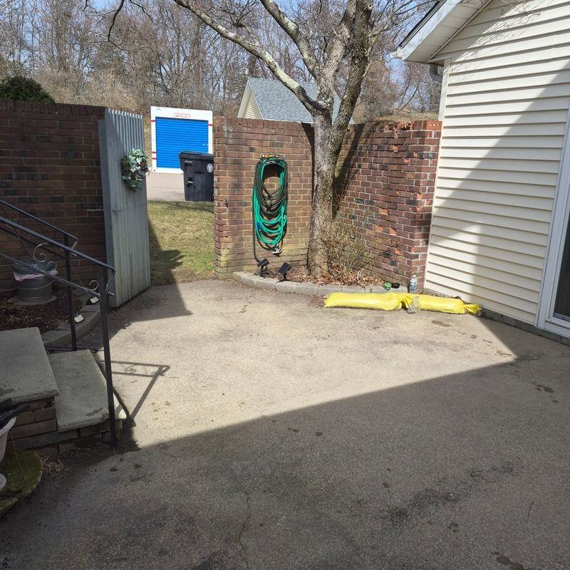 956 Brighton Way - Photo 2 of 9