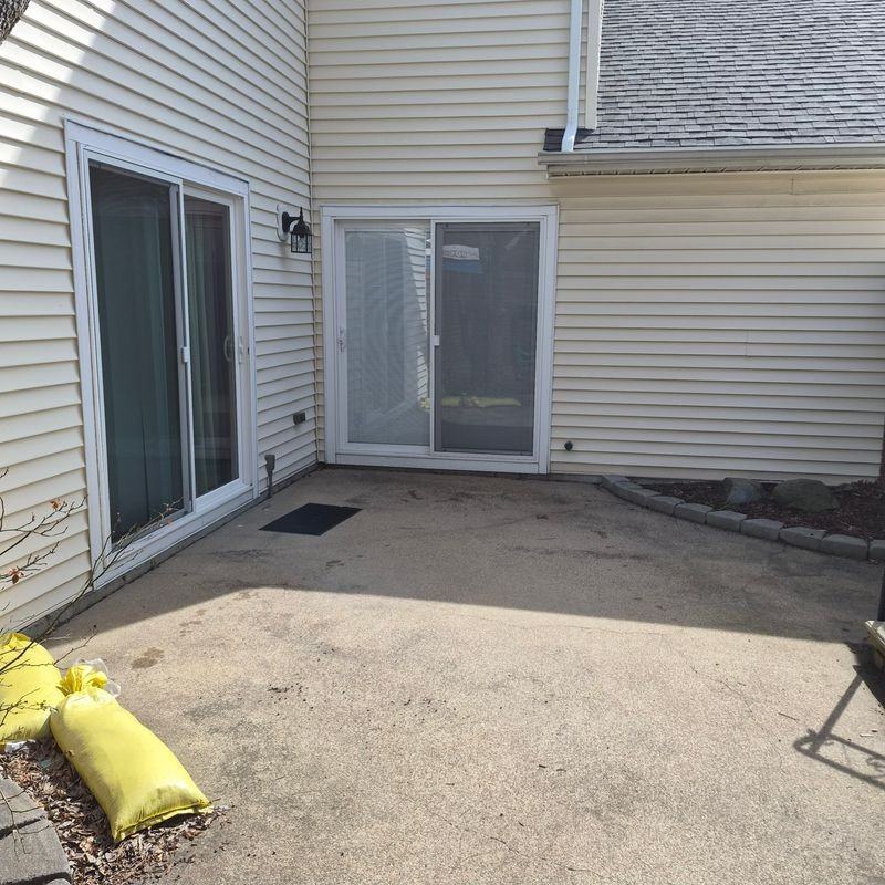 956 Brighton Way - Photo 5 of 9