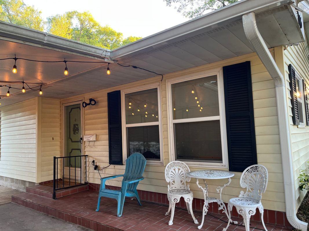 1816 Weeks Ave - Photo 5 of 43