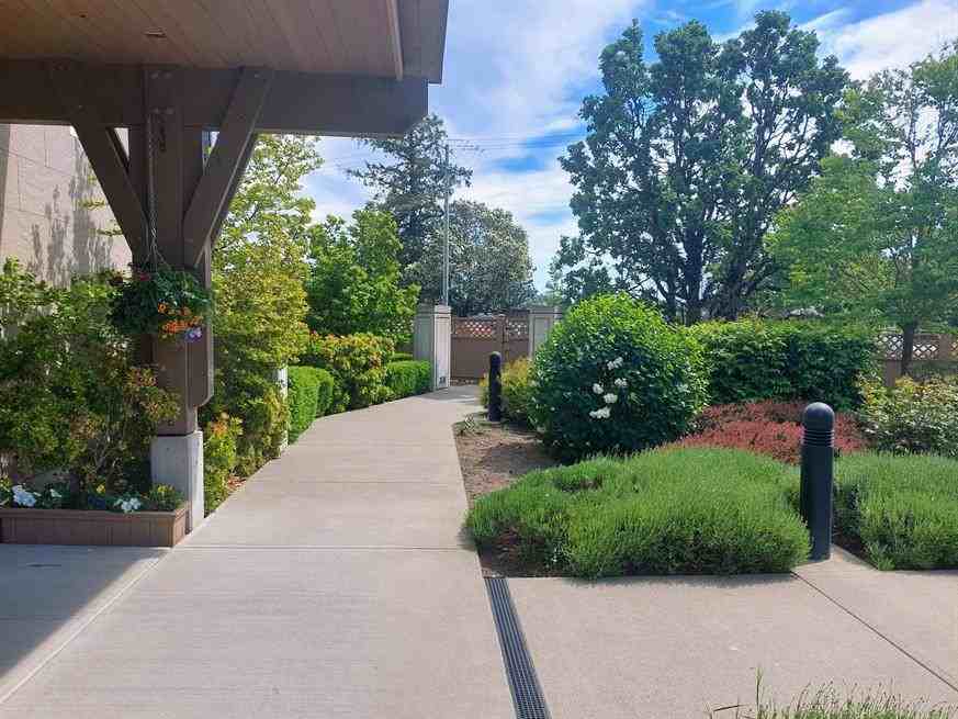 Station Street Apartments - Photo 7 of 31