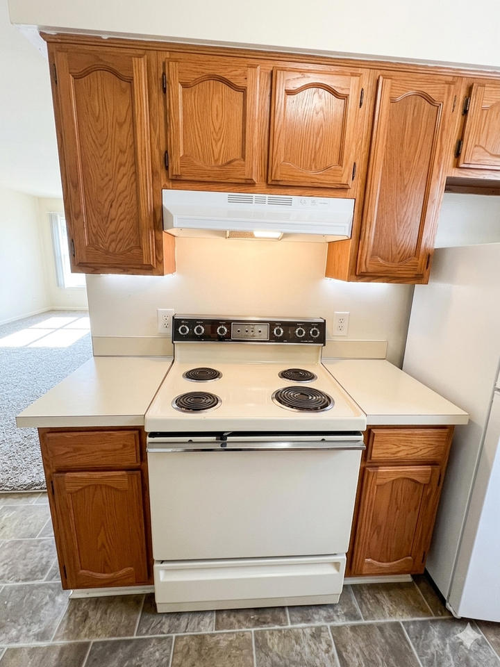 18600 Fraser Group - Photo 5 of 12