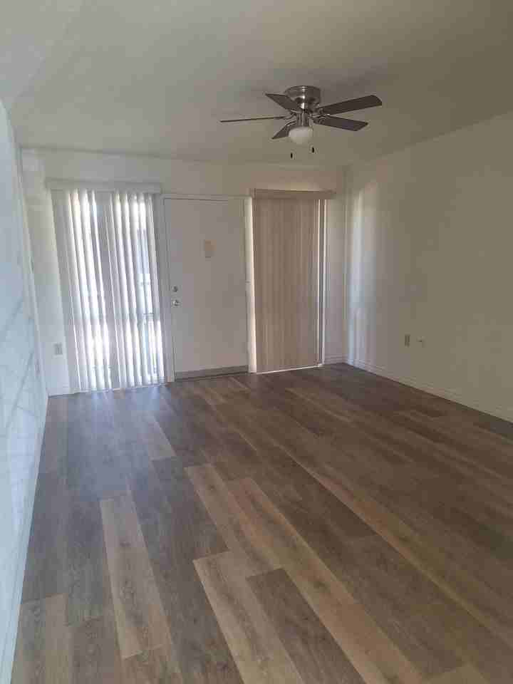 3820 Merrimac Ave - Photo 7 of 11