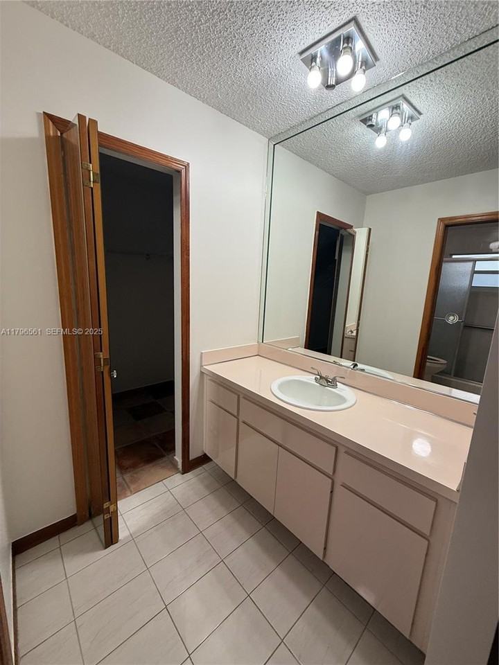 14340 Southwest 102nd Street - Photo 2 of 20