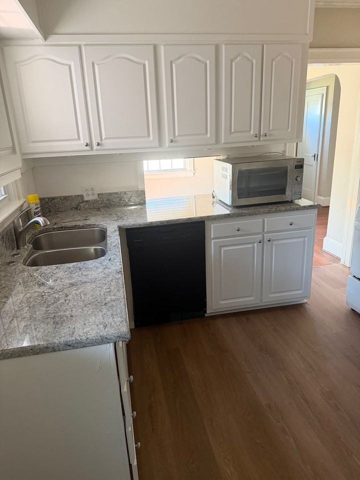 1826 Central Ave - Photo 2 of 13