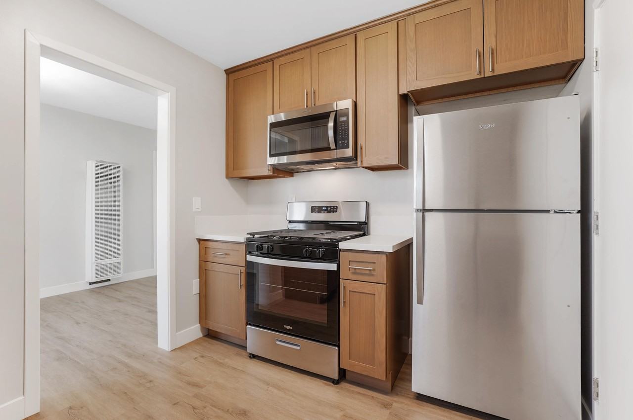 Hollypark Knolls Apartments - Photo 5 of 50