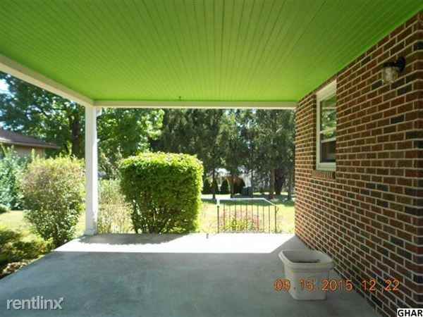 442 W Caracas Ave - Photo 3 of 10