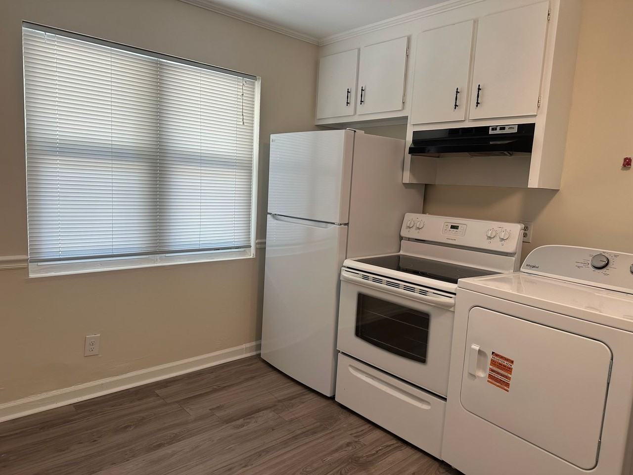 3528 Arlington St - Photo 2 of 15
