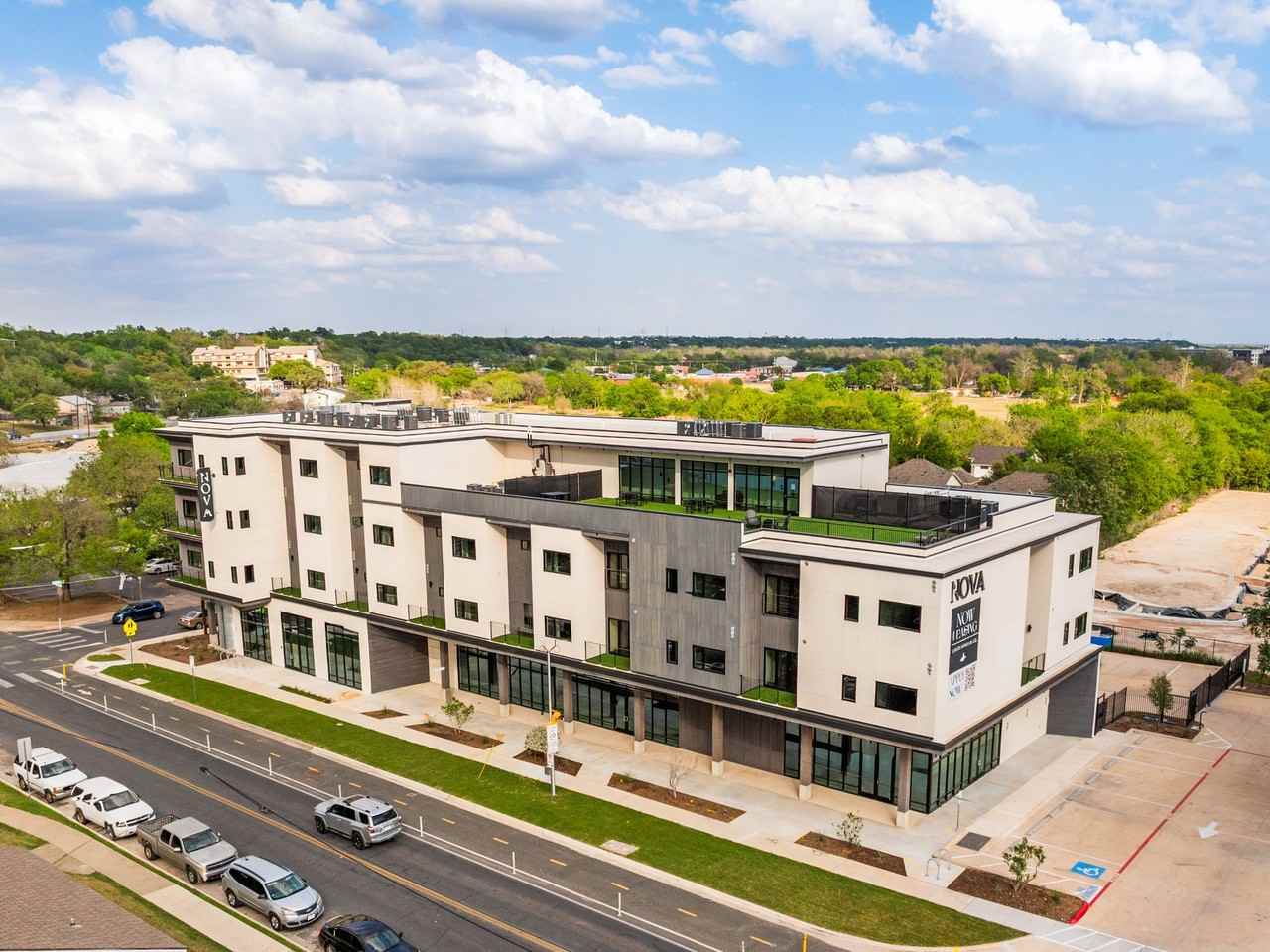 Nova Austin - Photo 4 of 26