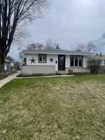 featured image of 2811 E Bolivar Ave