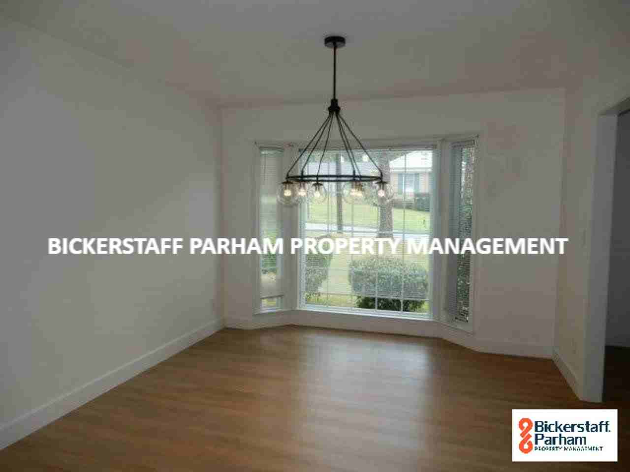 5649 Canterbury Dr - Photo 7 of 31