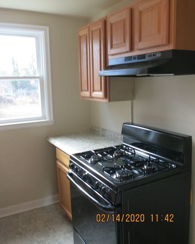 1415 Calder St - Photo 3 of 8