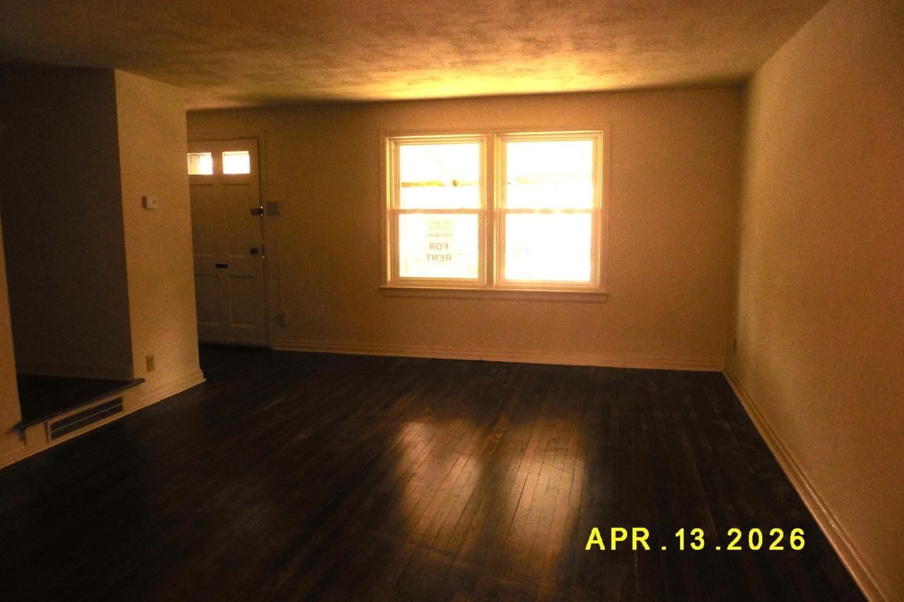 2615 Waldo St - Photo 2 of 8