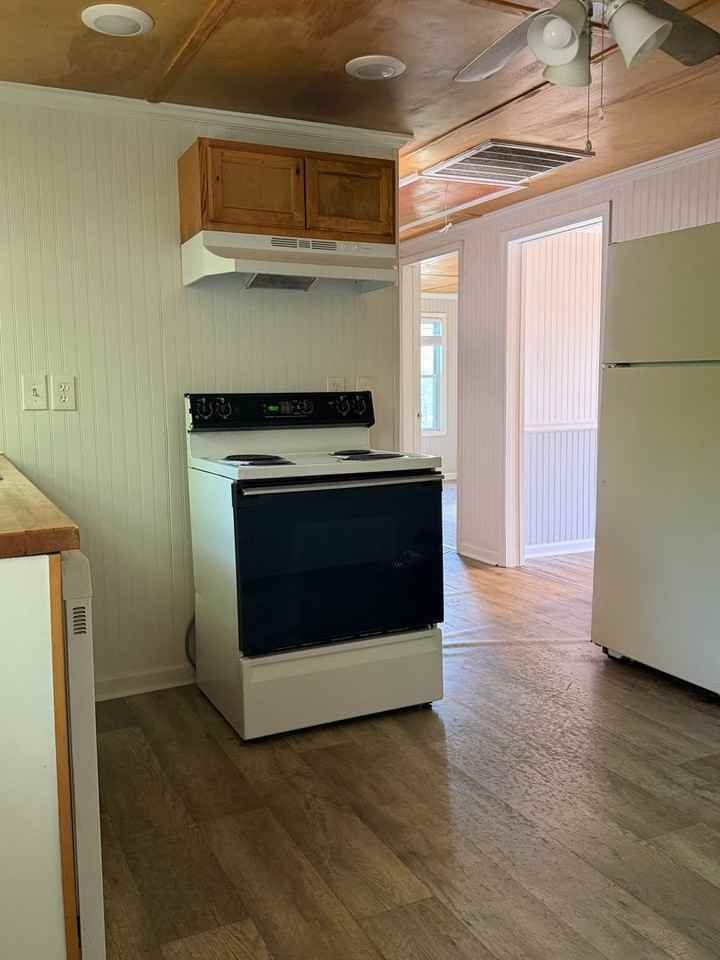 159 Circle Dr - Photo 5 of 12