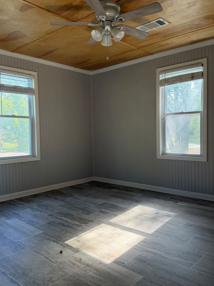 159 Circle Dr - Photo 6 of 12