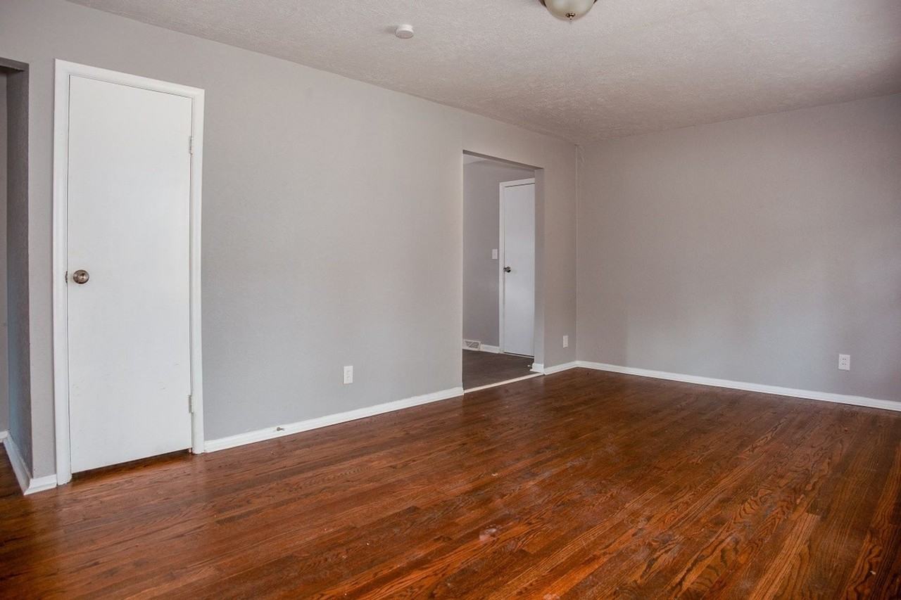 8517 E 110th Ter - Photo 3 of 21