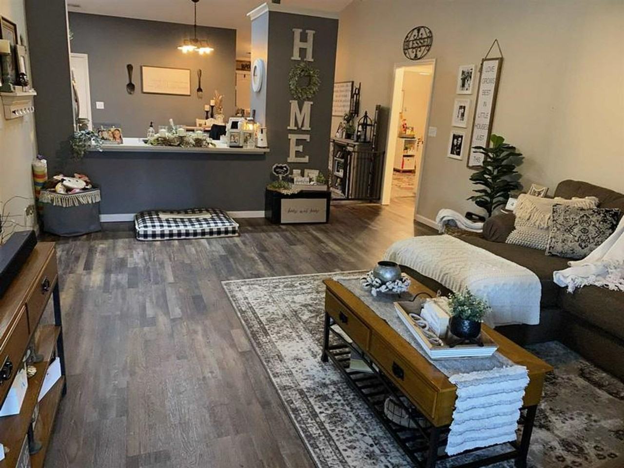 2915 Flagstone Way - Photo 5 of 19