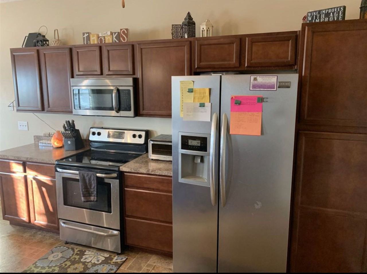 880 Belgian Ln - Photo 3 of 13