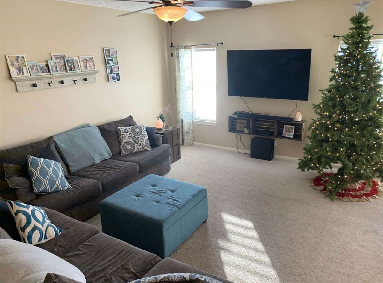 880 Belgian Ln - Photo 6 of 13