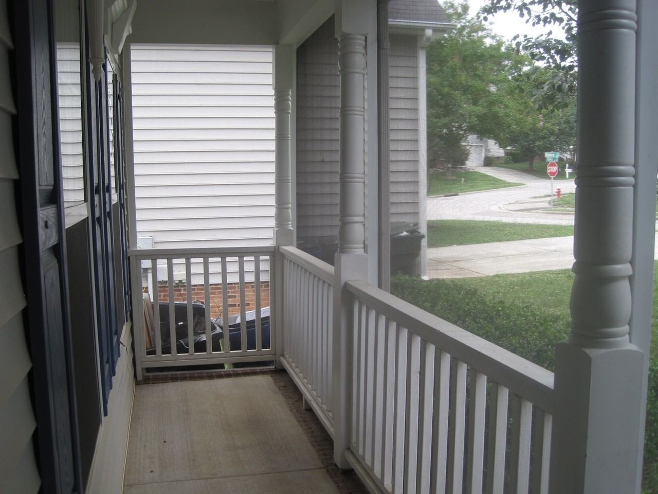 2508 Tadley Ct - Photo 5 of 24