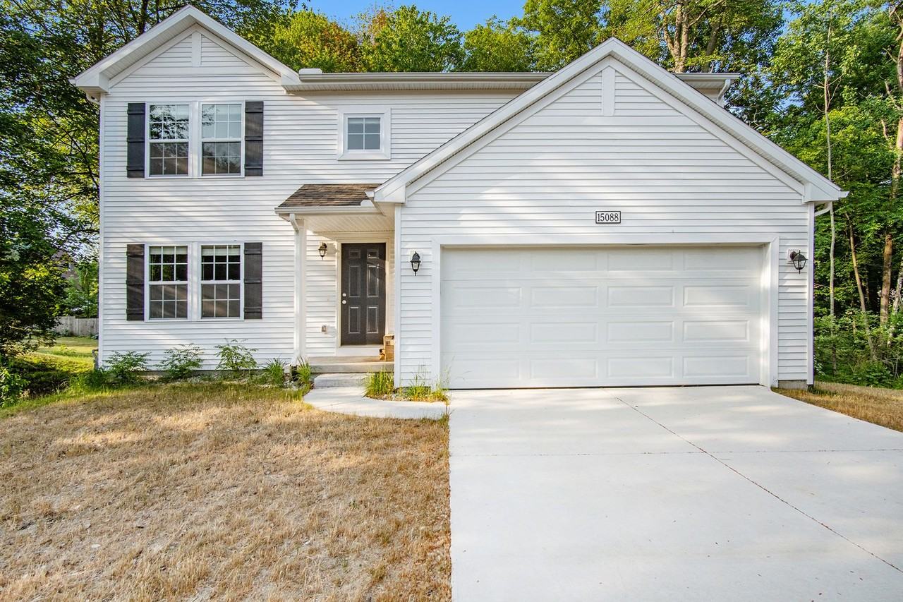 15088 Krueger St - Photo 2 of 30