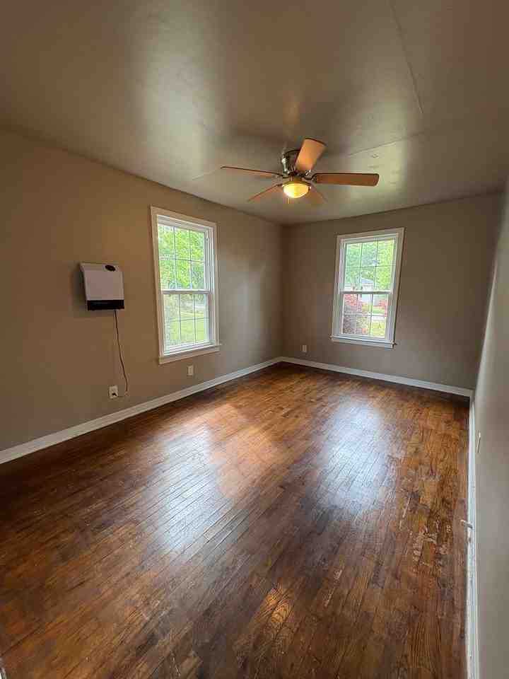 2644 Valley Ridge Rd - Photo 7 of 14