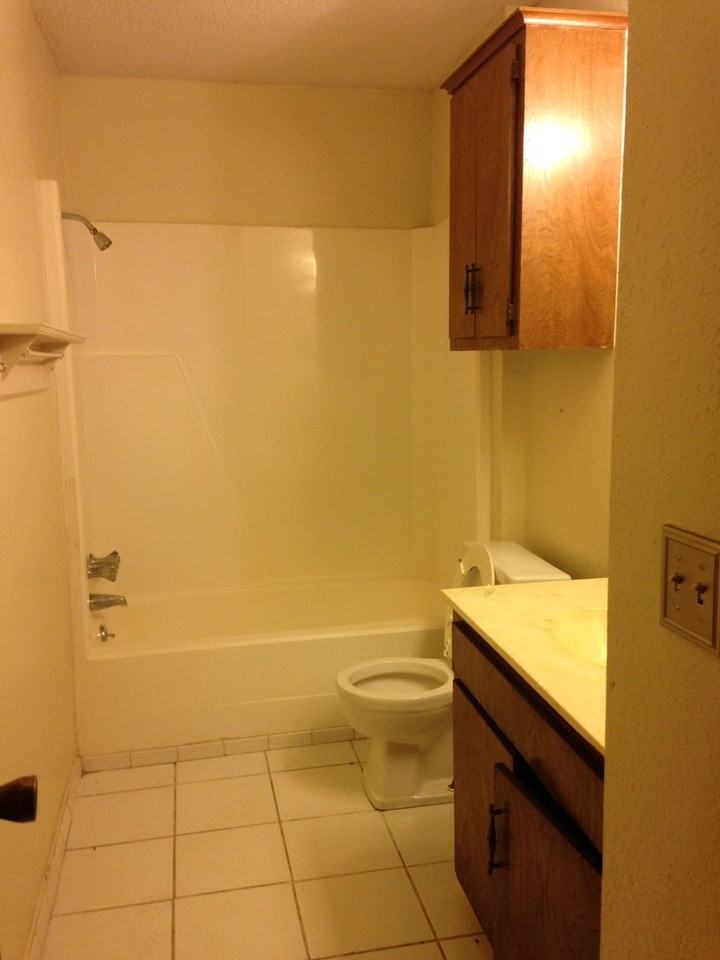 312 W Quantico St - Photo 6 of 6