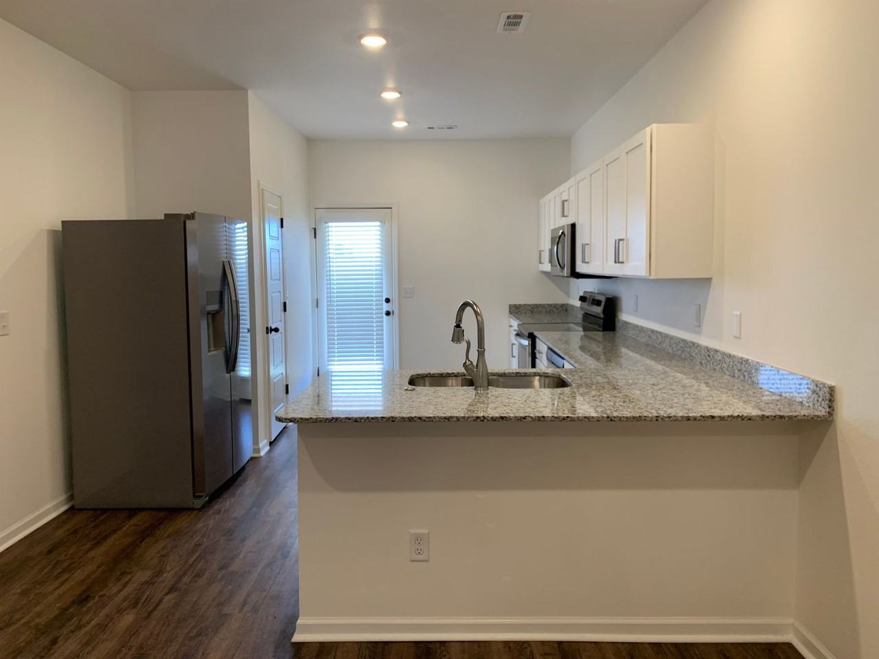 332 Alex Jordan Dr - Photo 5 of 18