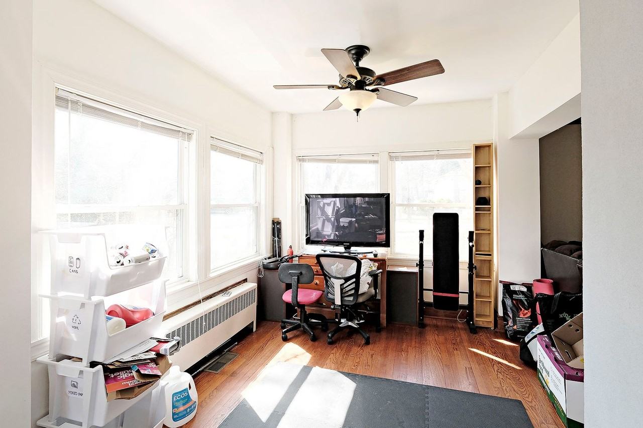 2614 Jefferson Park Ave - Photo 7 of 24