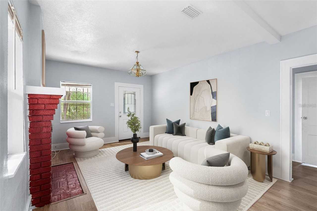 811 W Amelia Ave - Photo 2 of 12