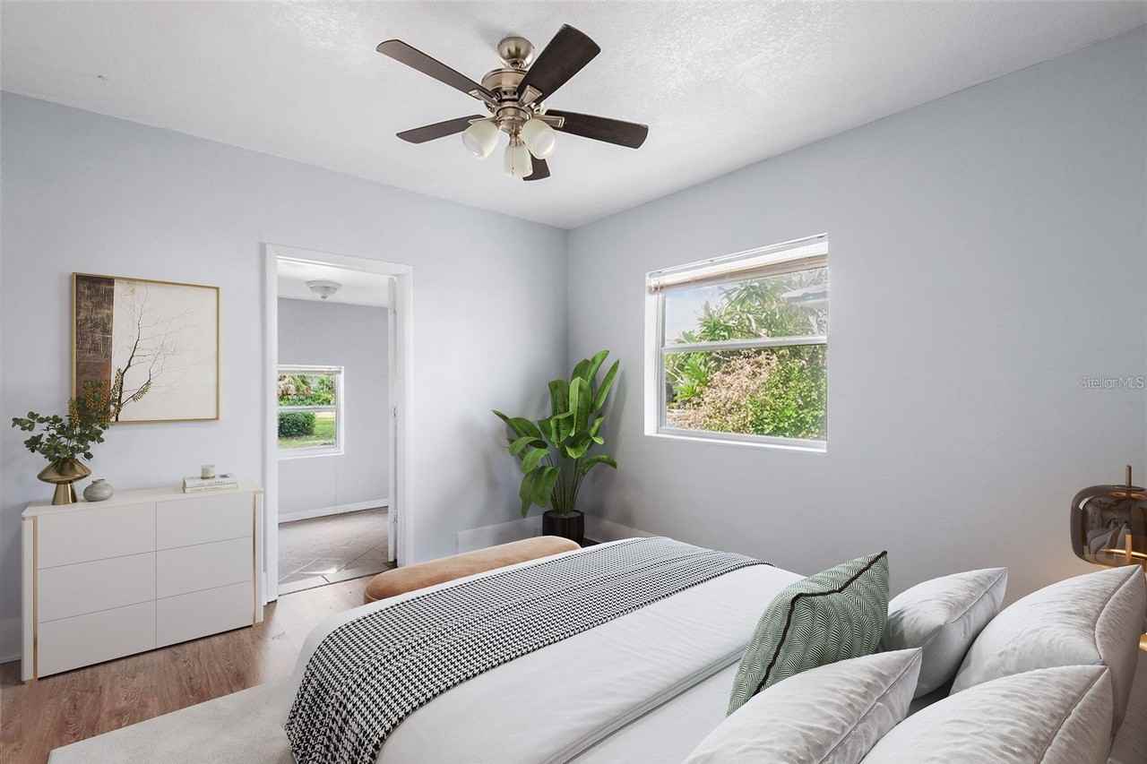 811 W Amelia Ave - Photo 6 of 12