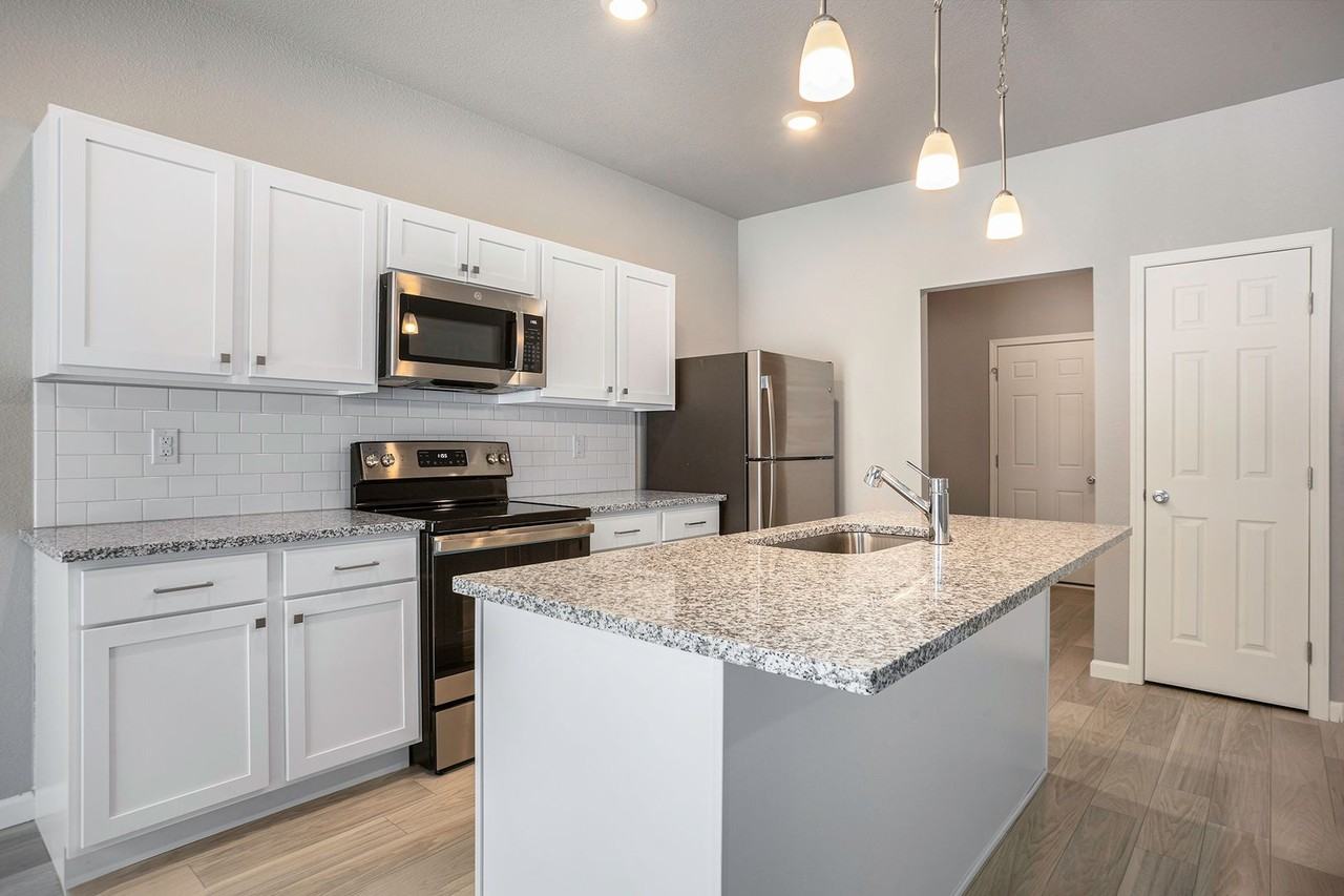 3548 E Sedge Wren Dr Sw - Photo 2 of 21