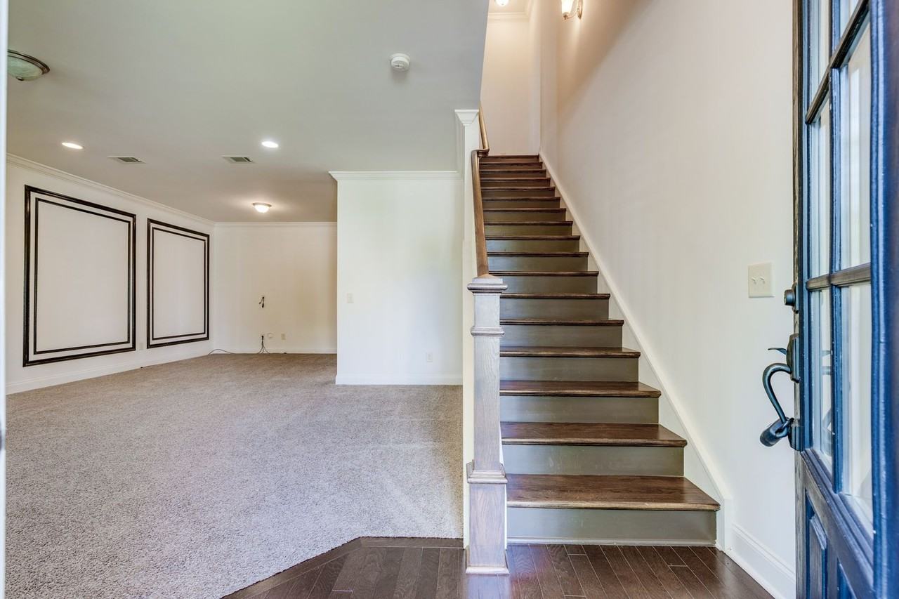 1301 Moher Blvd - Photo 6 of 34