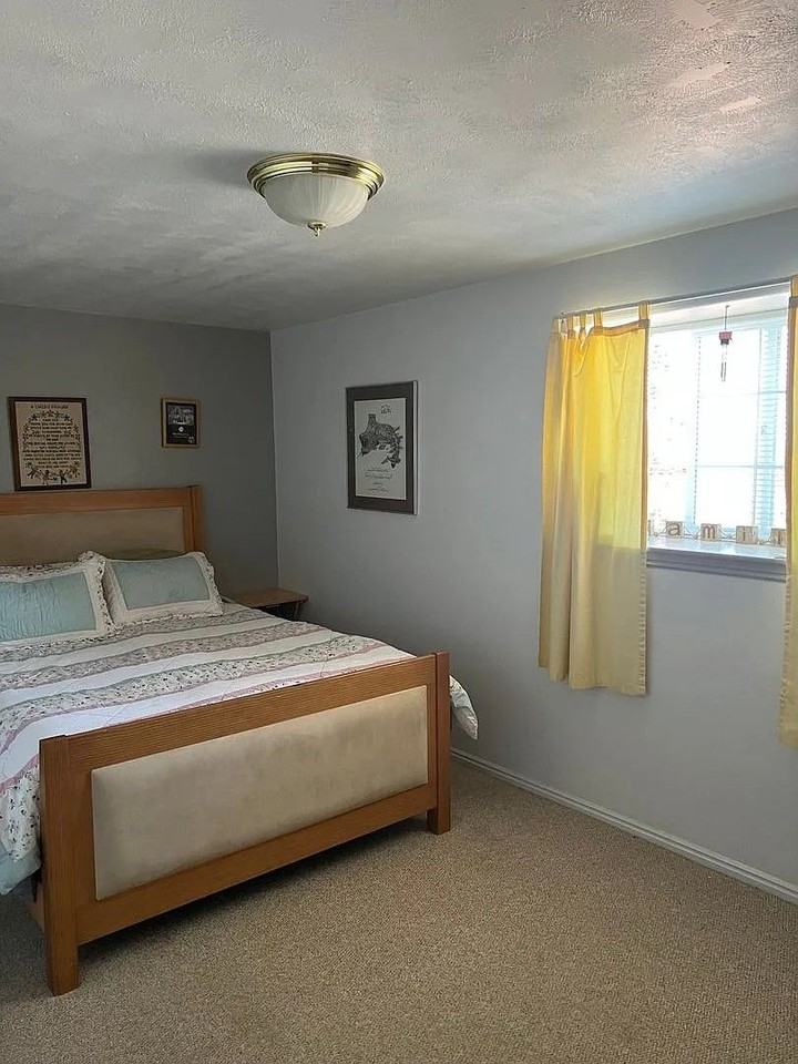 2167 W Cedar Hills Dr - Photo 7 of 22