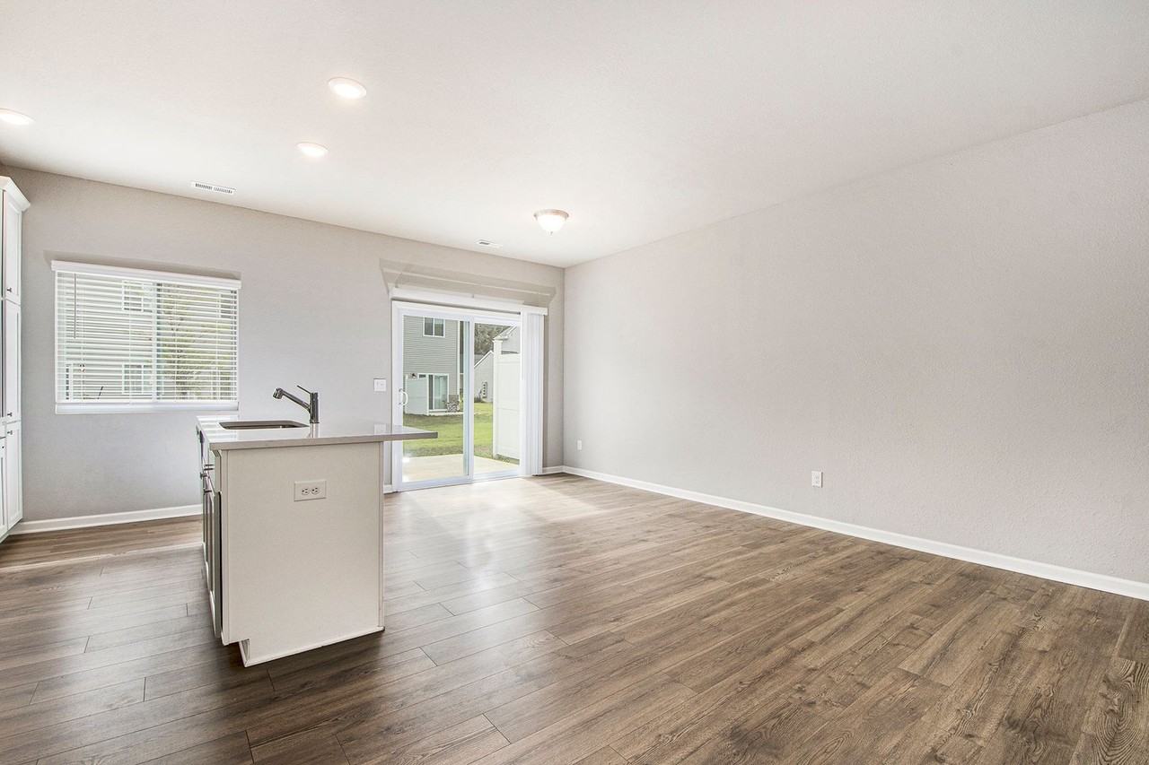 1305 Trailview Ct - Photo 7 of 50