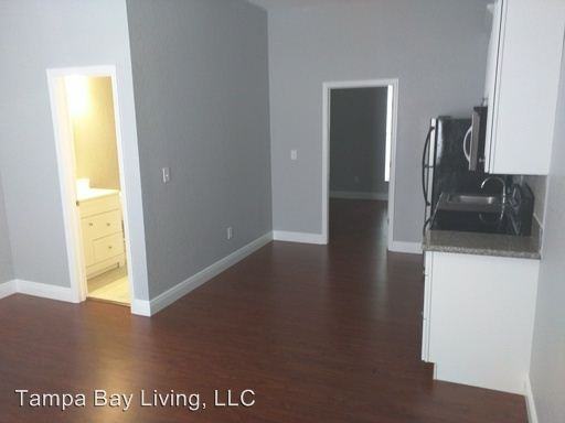 2910 N. Jefferson - Photo 3 of 33