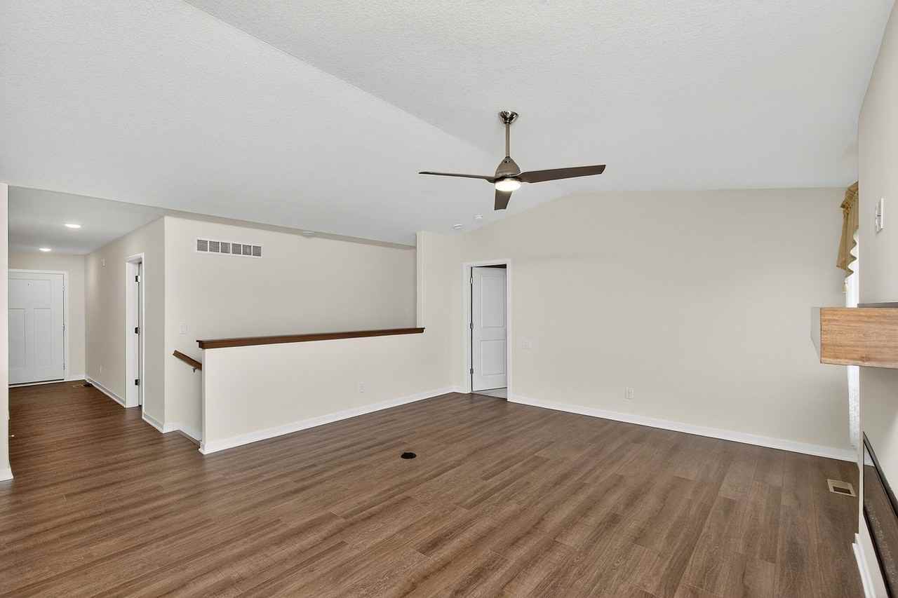 3261 Brook Landing Ct - Photo 3 of 30